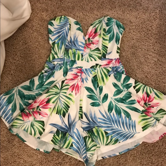 a'gaci Pants - Floral Tropical Romper